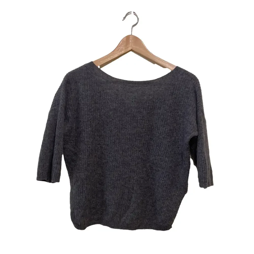 Christopher Fisher gray cashmere sweater top. Size Xs